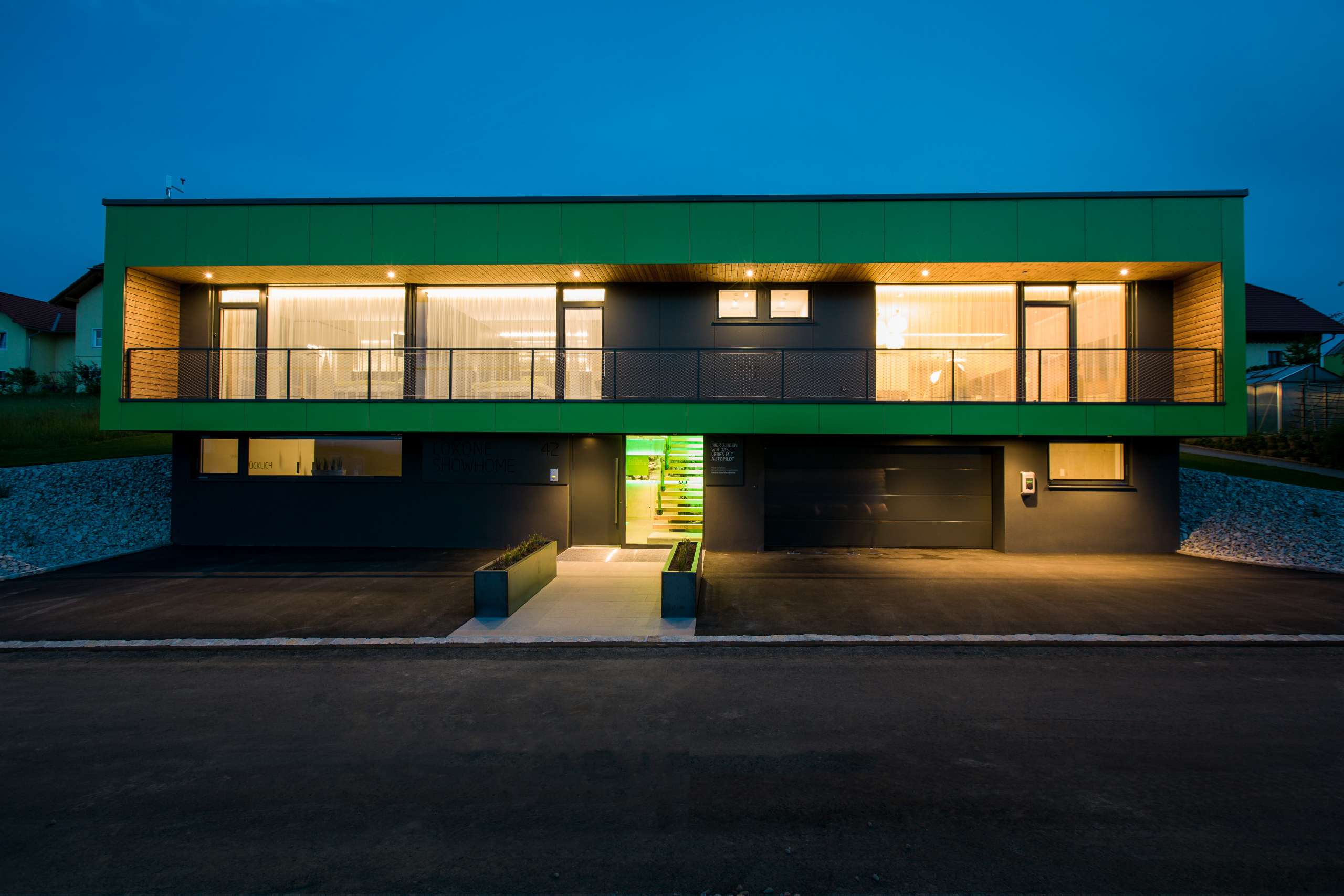 Loxone Showhome in der Abendstimmung